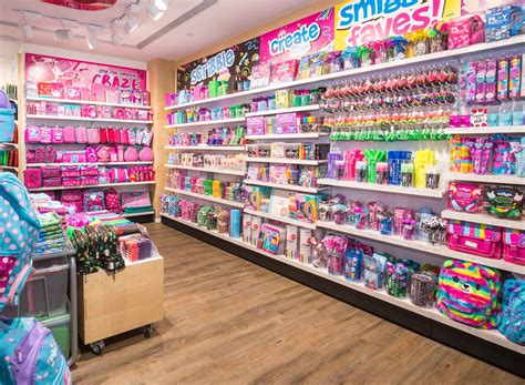 smiggle online store.